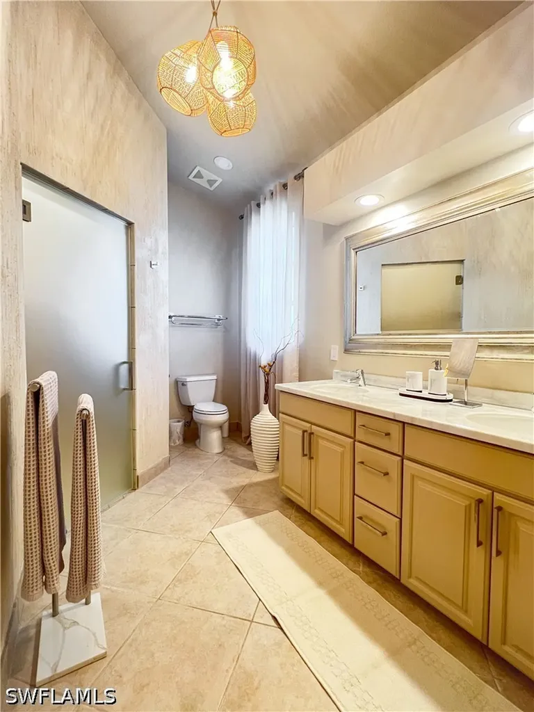 801 99th Avenue N Naples FL 34108