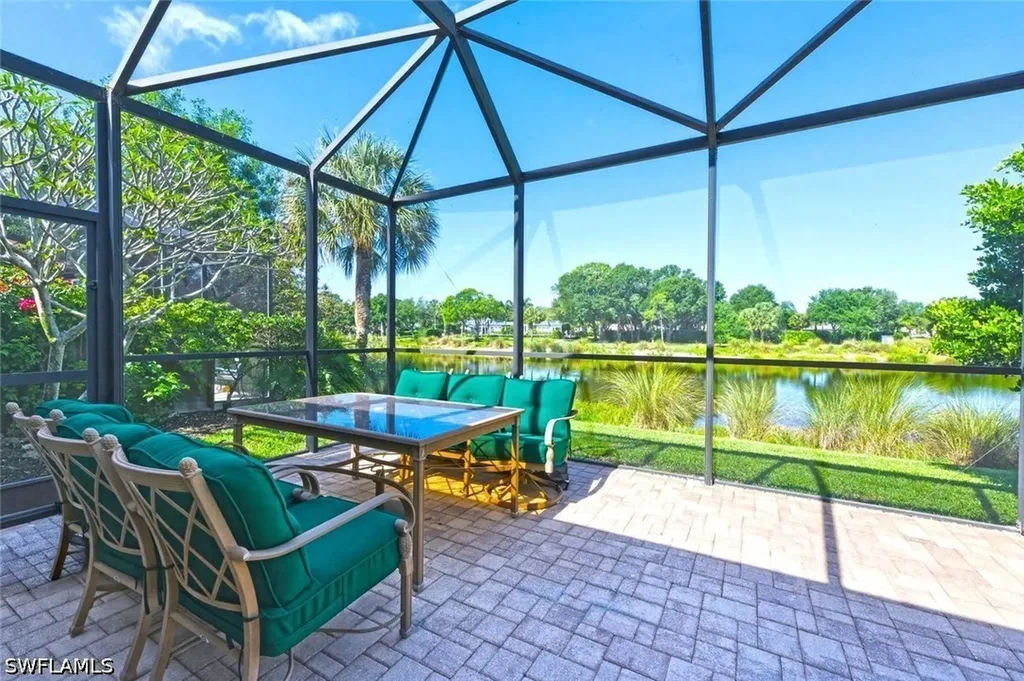 6786 Old Banyan Way Naples FL 34109