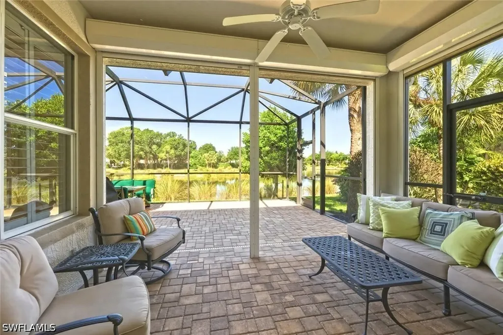 6786 Old Banyan Way Naples FL 34109
