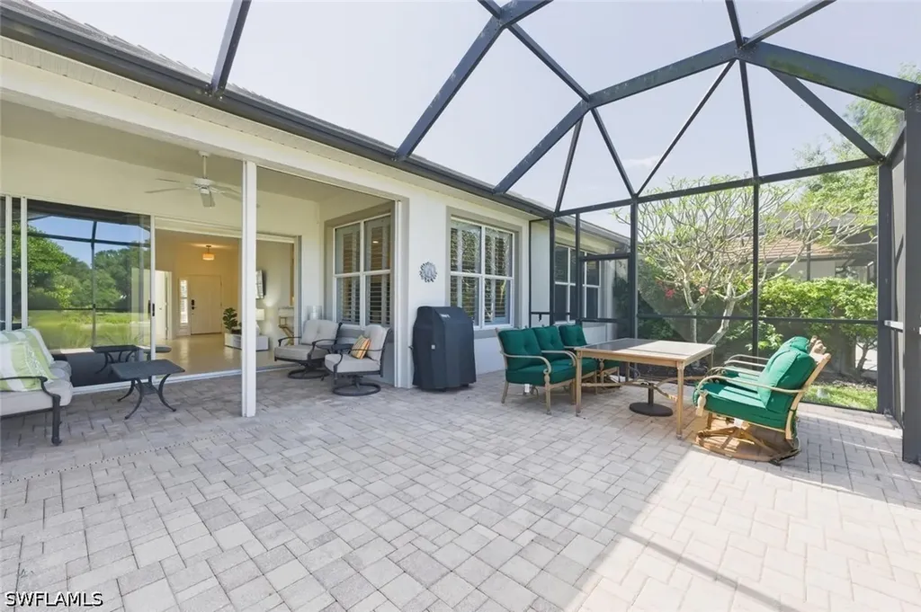 6786 Old Banyan Way Naples FL 34109