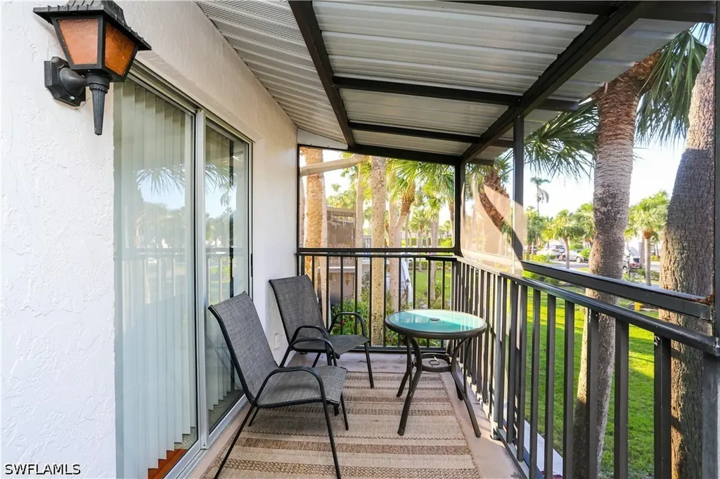4030 Northlight Drive Naples FL 34112