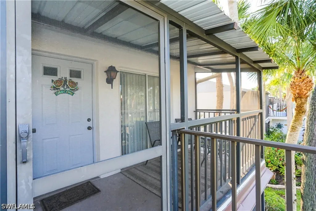 4030 Northlight Drive Naples FL 34112