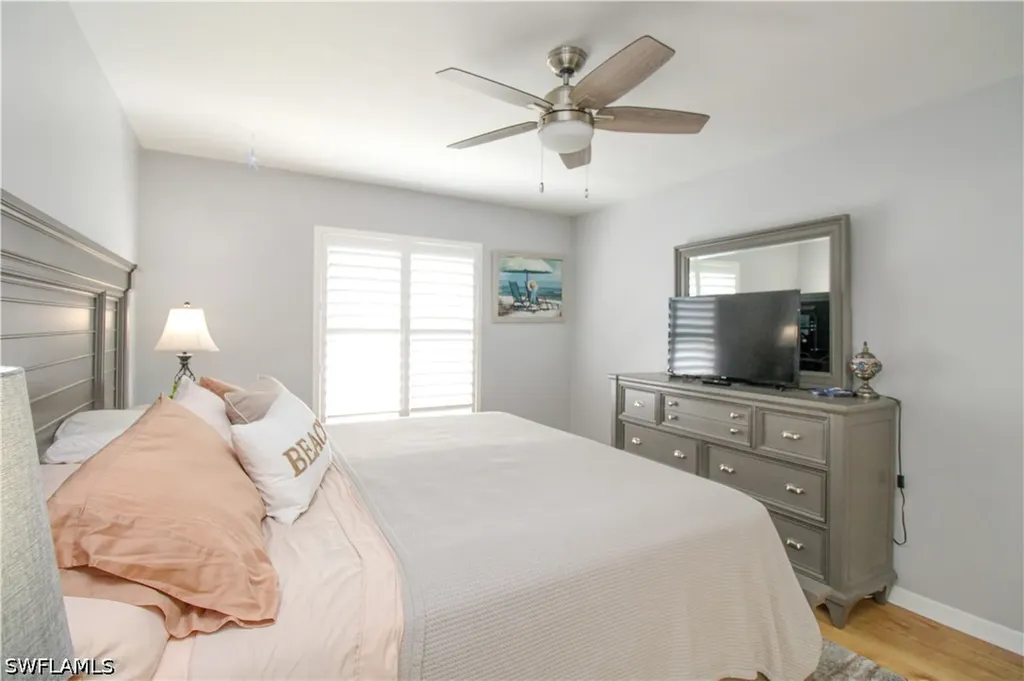 28280 Pine Haven Way Bonita Springs FL 34135