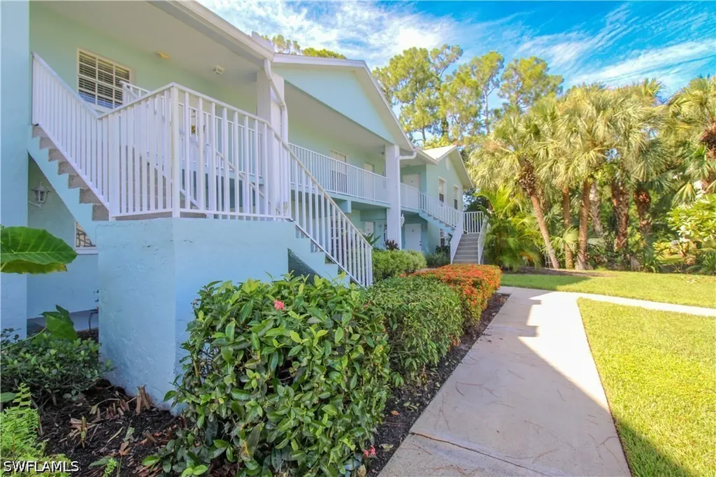 28280 Pine Haven Way Bonita Springs FL 34135