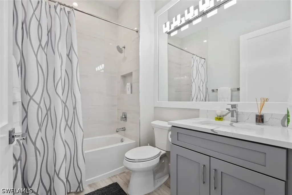 9974 Winterview Drive Naples FL 34109