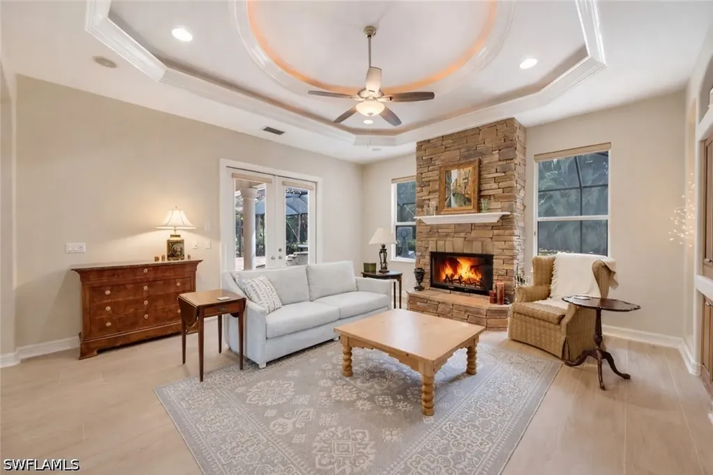 2116 Harlans Run Naples FL 34105