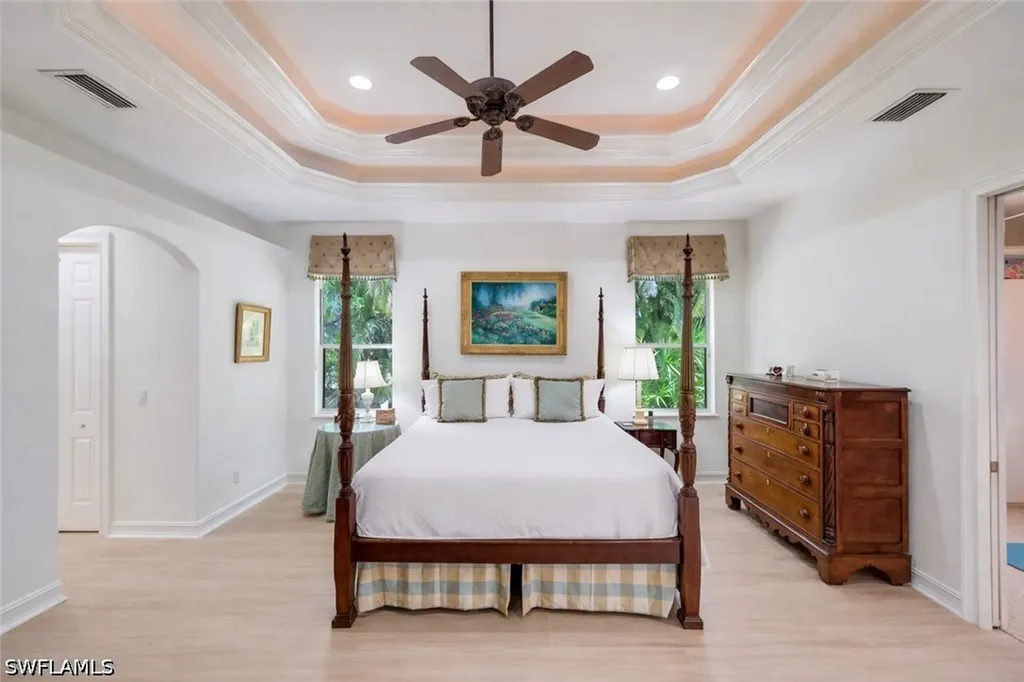 2116 Harlans Run Naples FL 34105