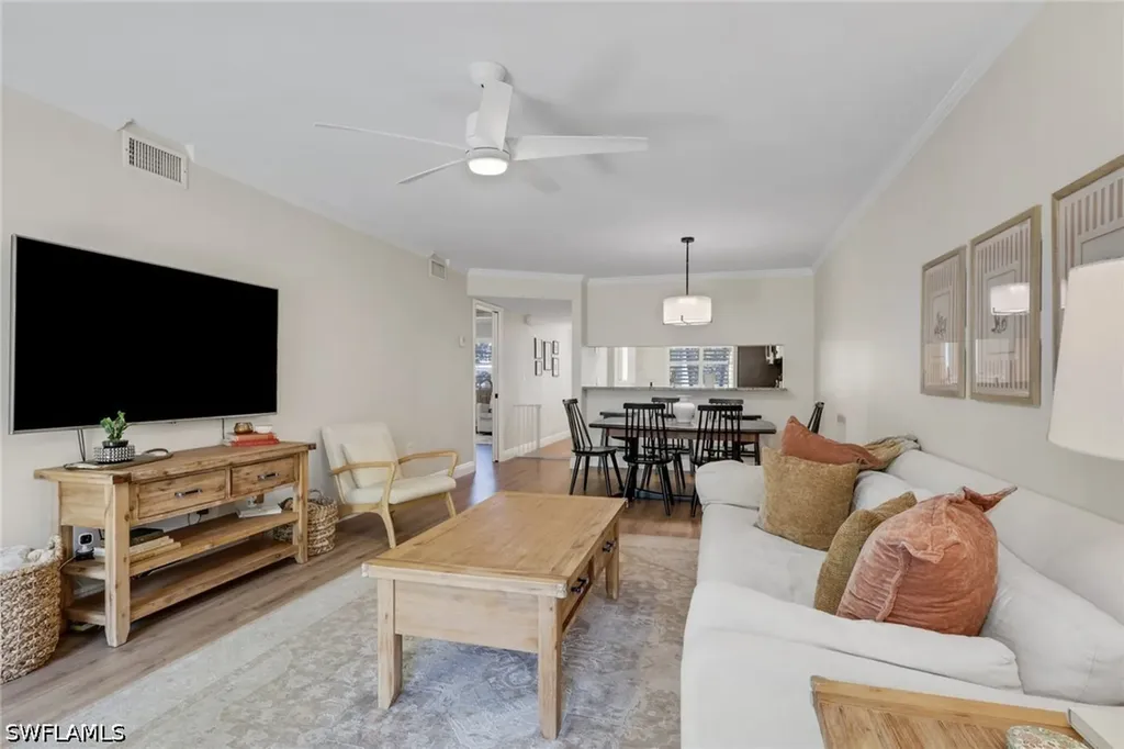 3031 Sandpiper Bay Circle Naples FL 34112