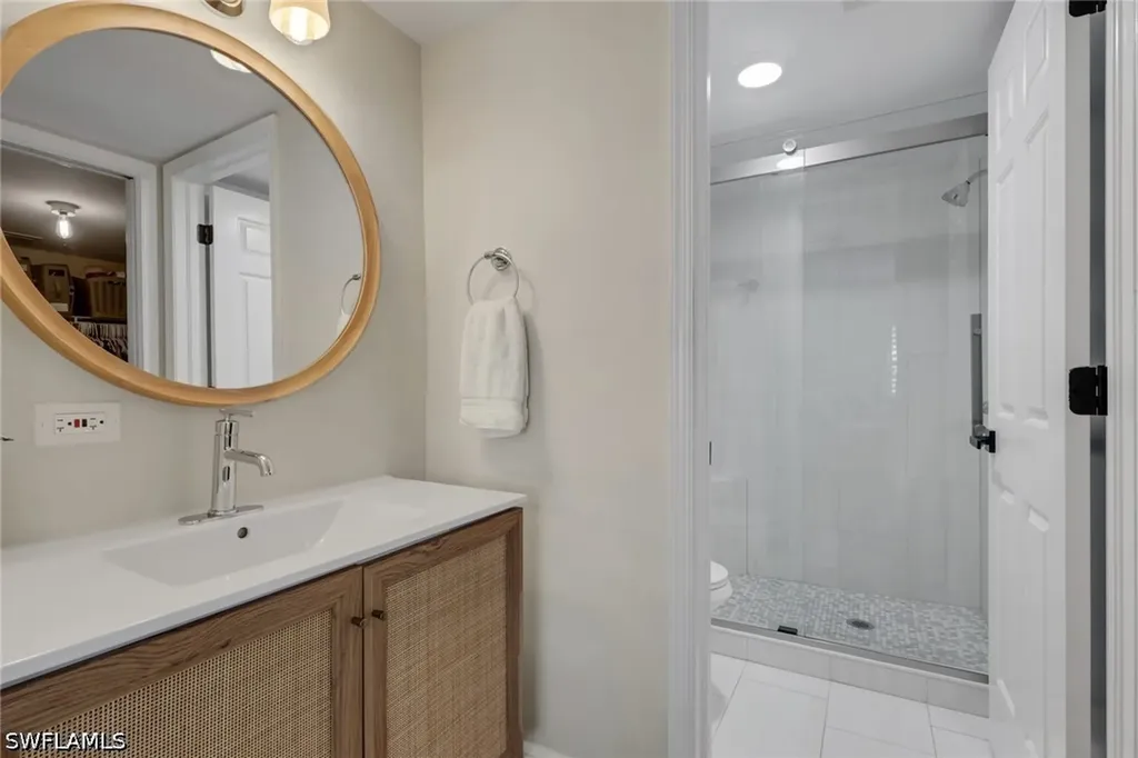 3031 Sandpiper Bay Circle Naples FL 34112