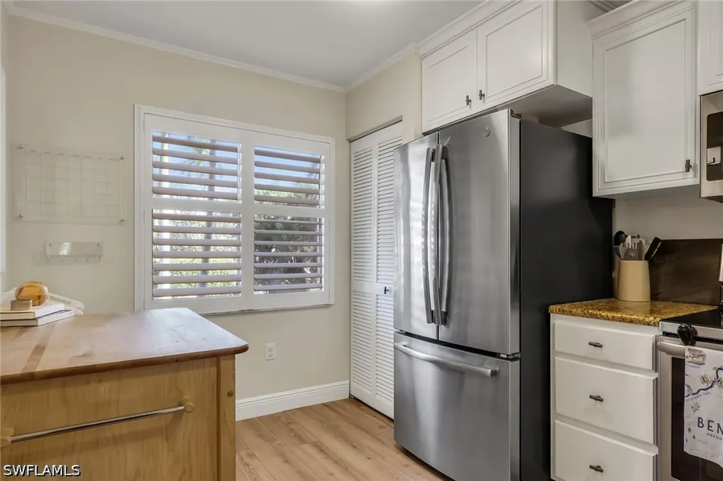 3031 Sandpiper Bay Circle Naples FL 34112