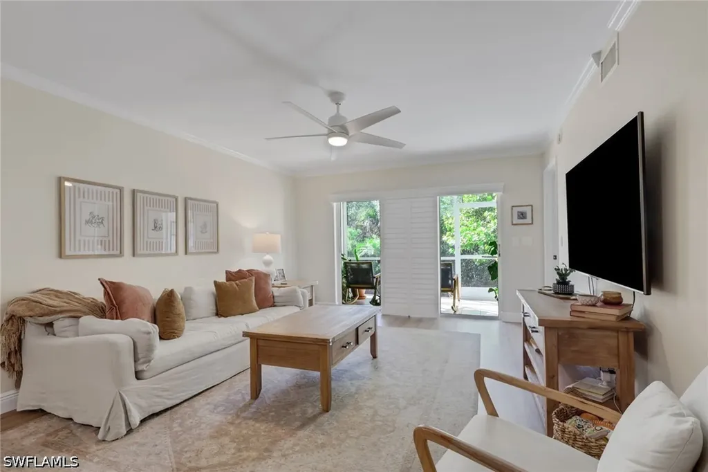 3031 Sandpiper Bay Circle Naples FL 34112