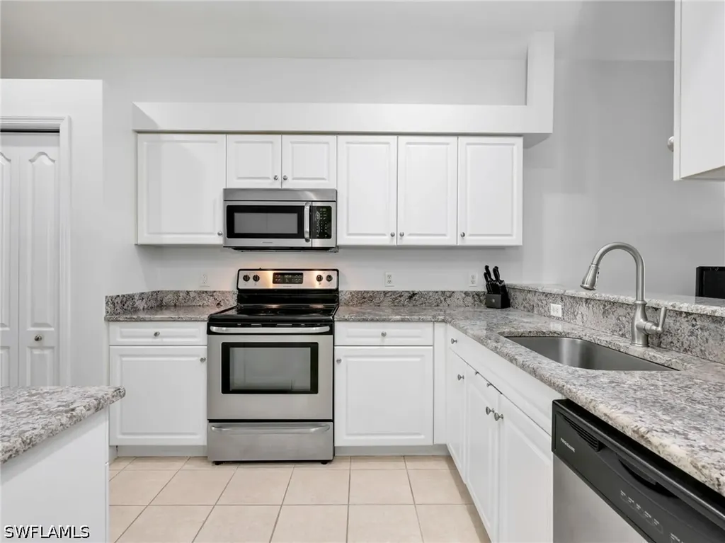 1633 Morning Sun Lane Naples FL 34119