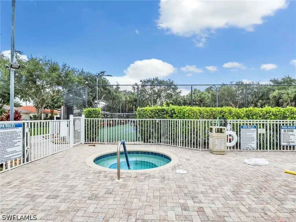 1633 Morning Sun Lane Naples FL 34119