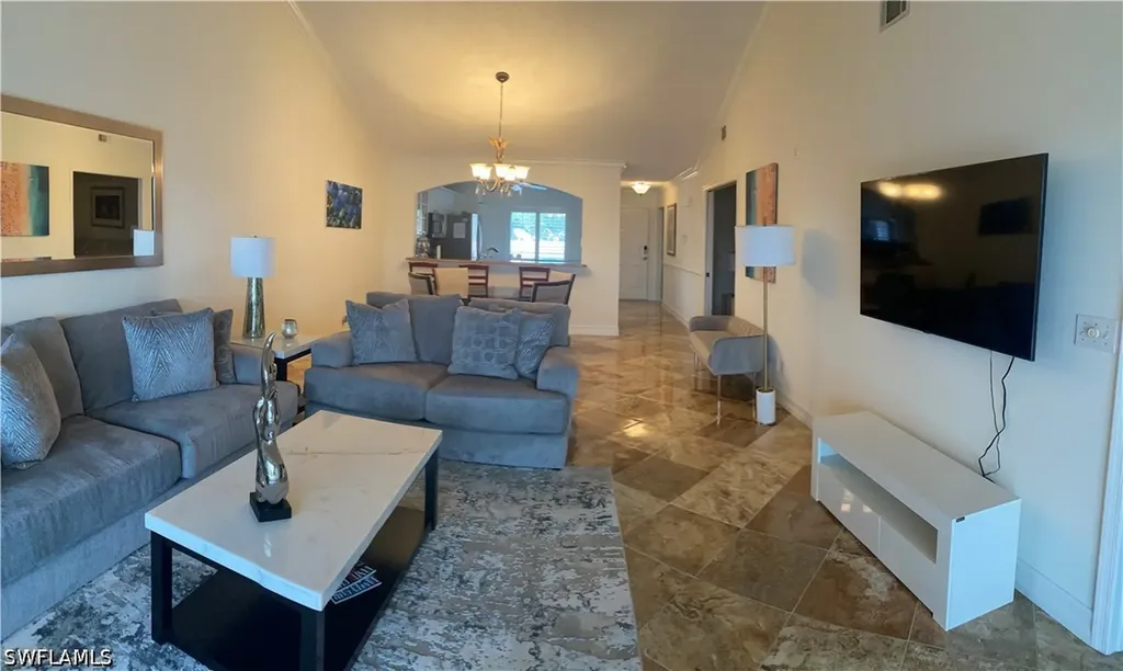Naples FL 34104