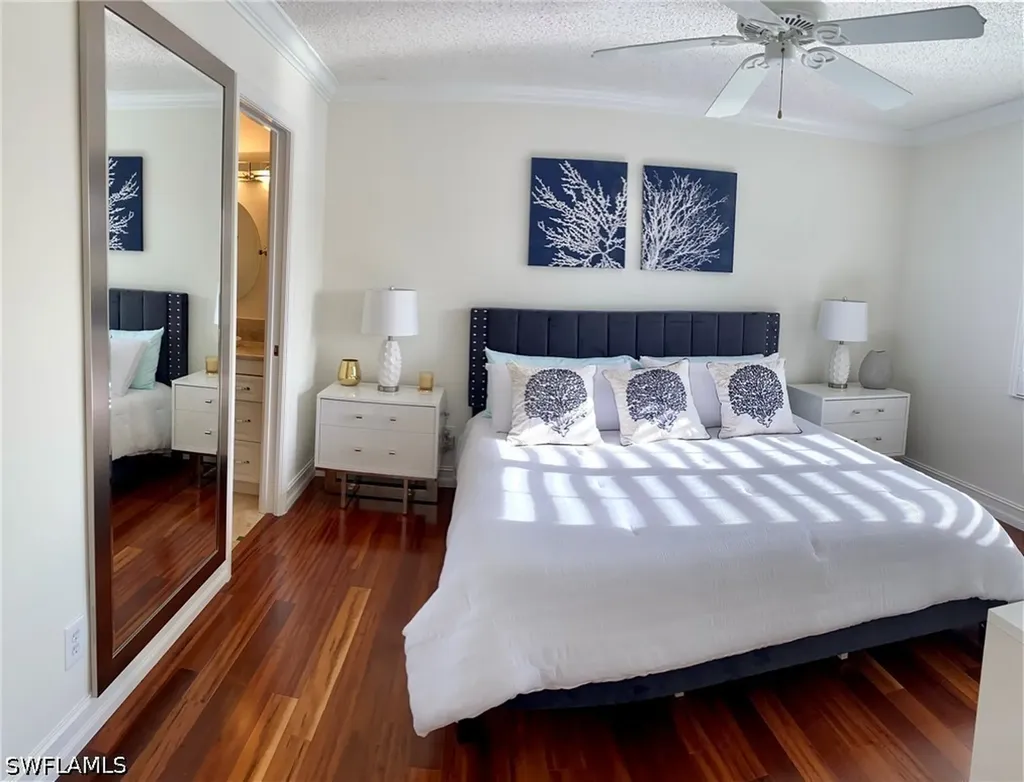Naples FL 34104