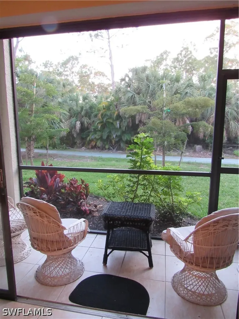 3323 Olympic Drive Naples FL 34105