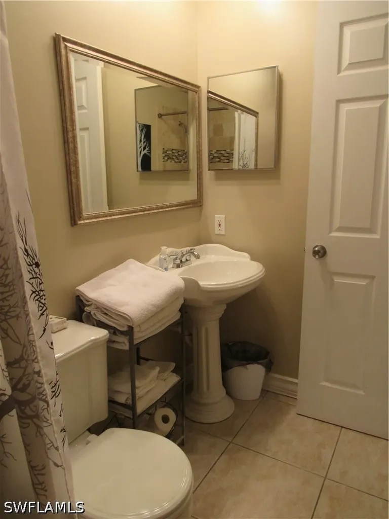 3323 Olympic Drive Naples FL 34105