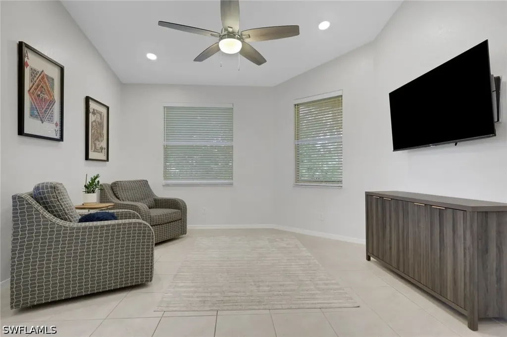 1465 Mariposa Circle Naples FL 34105