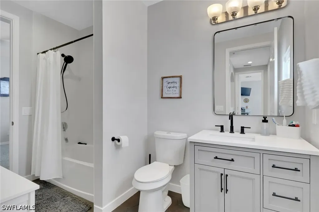 1465 Mariposa Circle Naples FL 34105