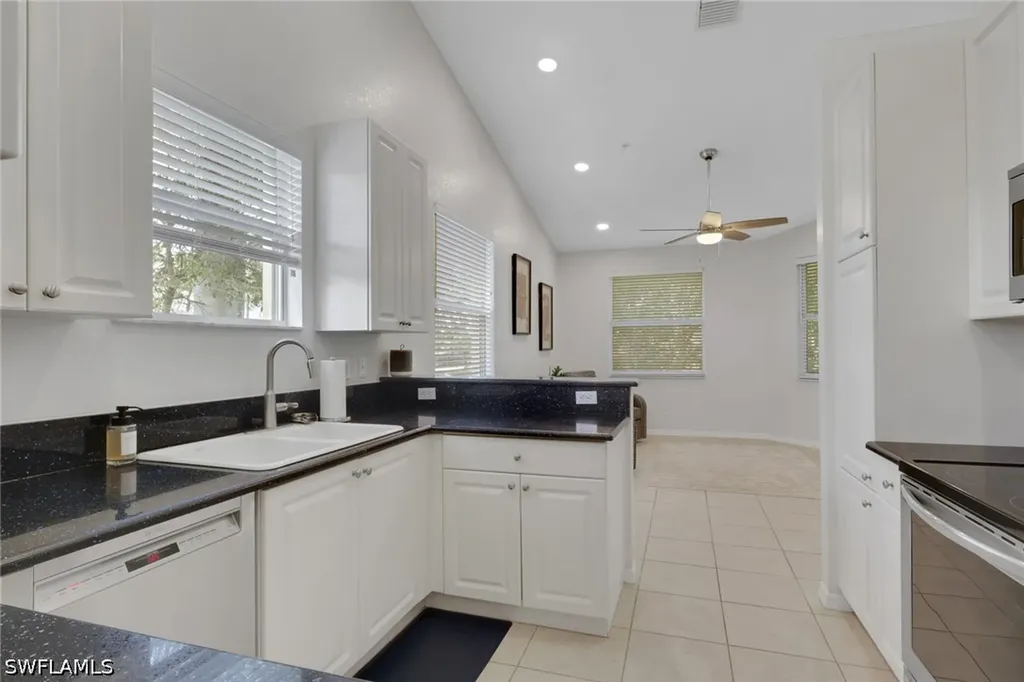 1465 Mariposa Circle Naples FL 34105