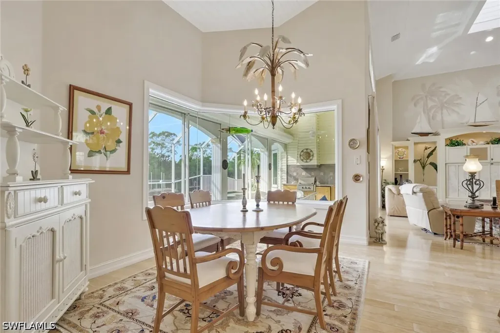 1510 Chesapeake Avenue Naples FL 34102