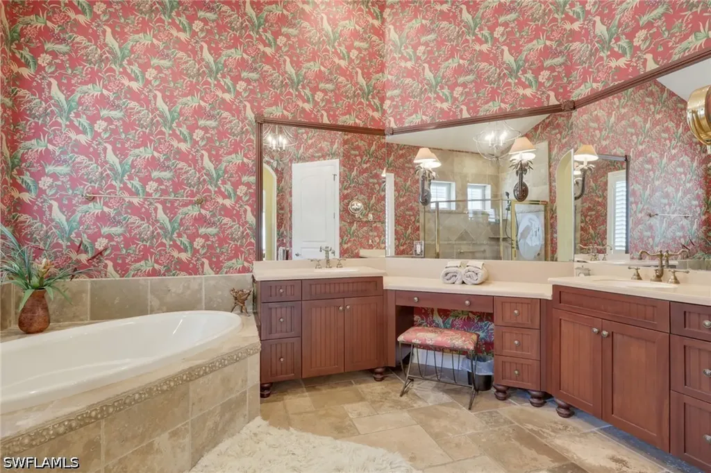 1510 Chesapeake Avenue Naples FL 34102