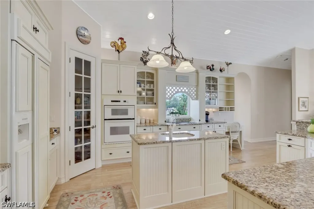1510 Chesapeake Avenue Naples FL 34102