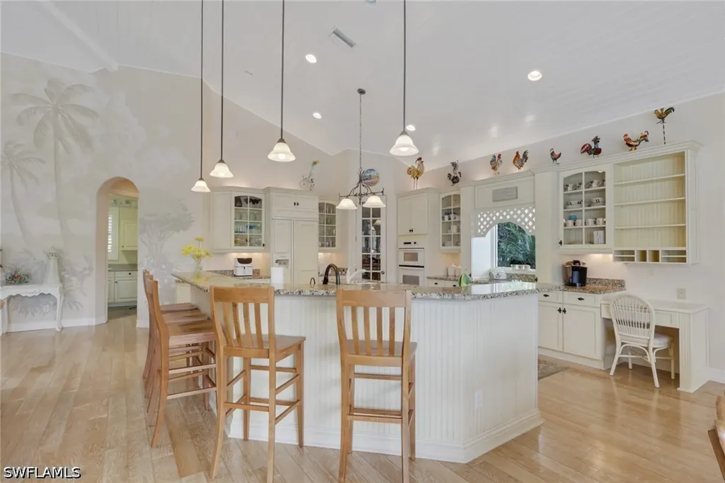 1510 Chesapeake Avenue Naples FL 34102