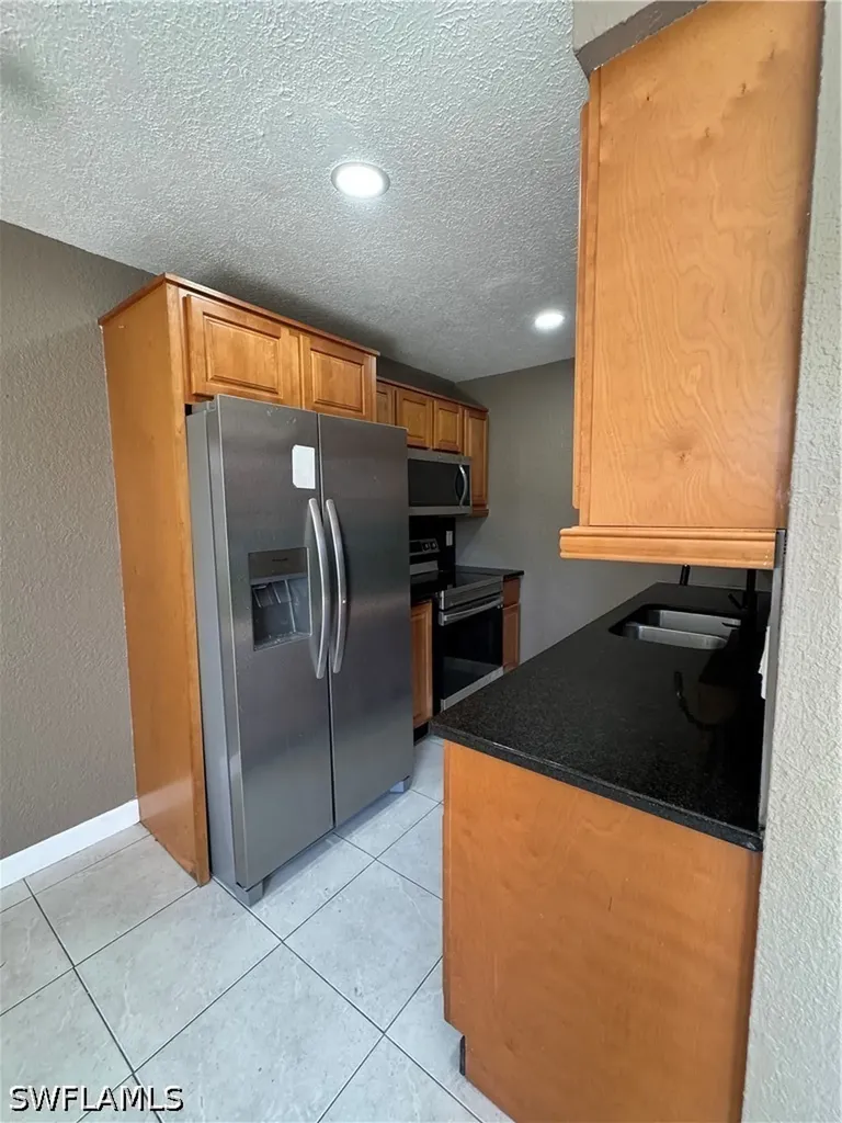 4603 Bayshore Drive Naples FL 34112
