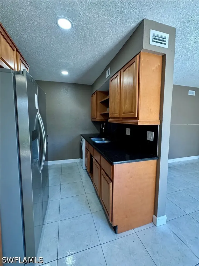 4603 Bayshore Drive Naples FL 34112