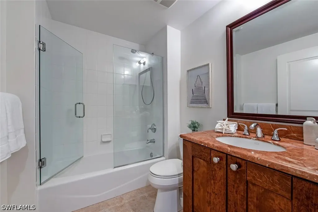 1035 Sandpiper Street Naples FL 34102