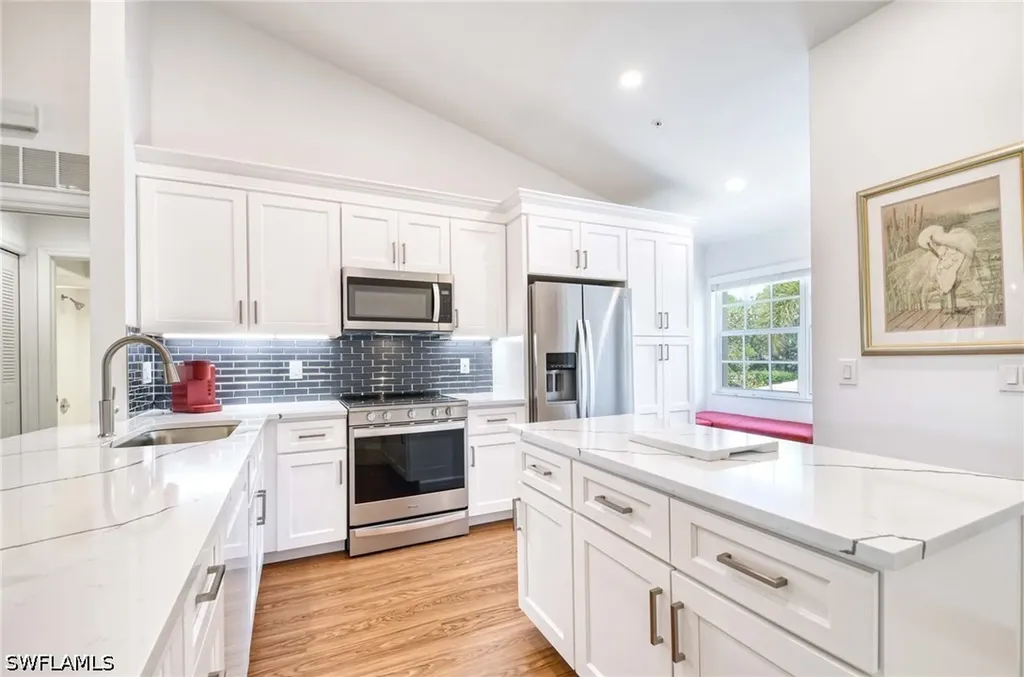 28076 Cavendish Court Bonita Springs FL 34135