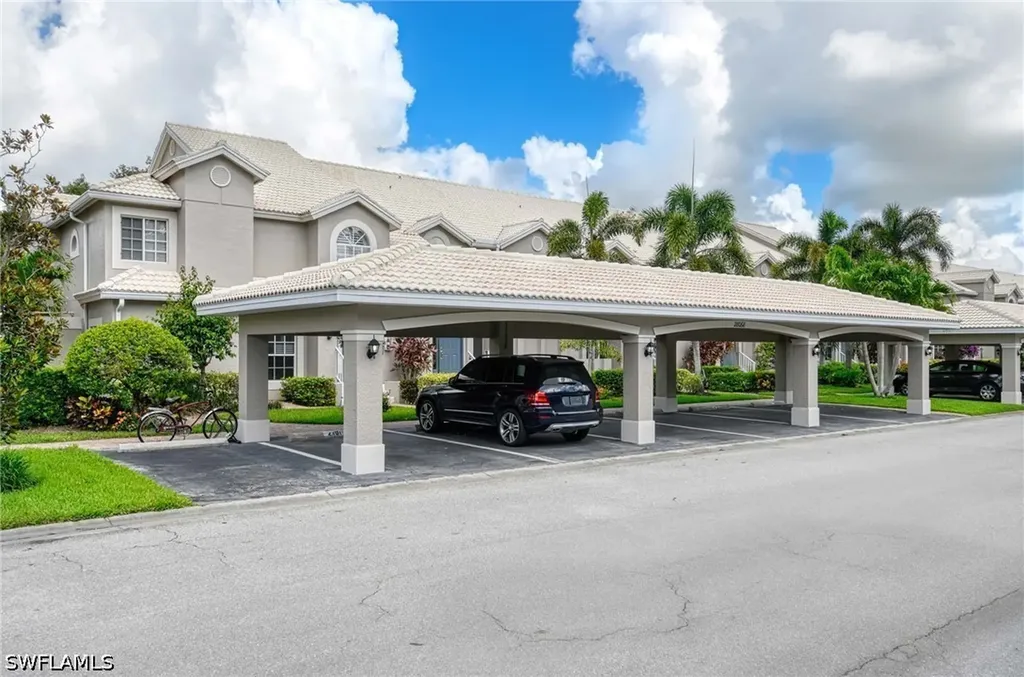 28076 Cavendish Court Bonita Springs FL 34135
