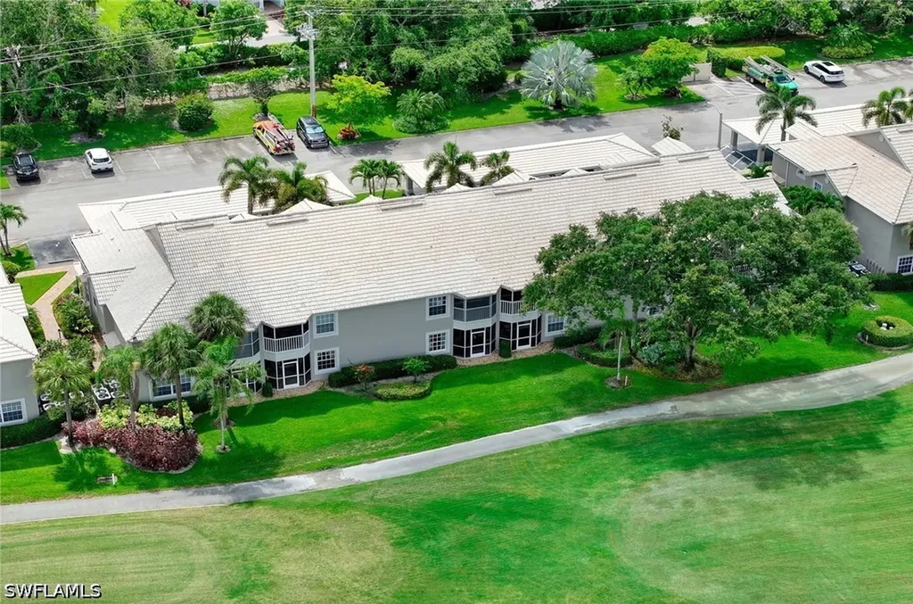 28076 Cavendish Court Bonita Springs FL 34135
