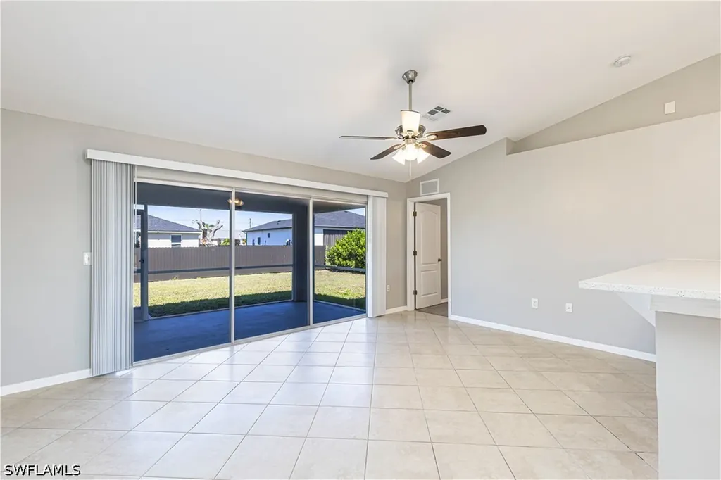2904 NW 5th Place Cape Coral FL 33993