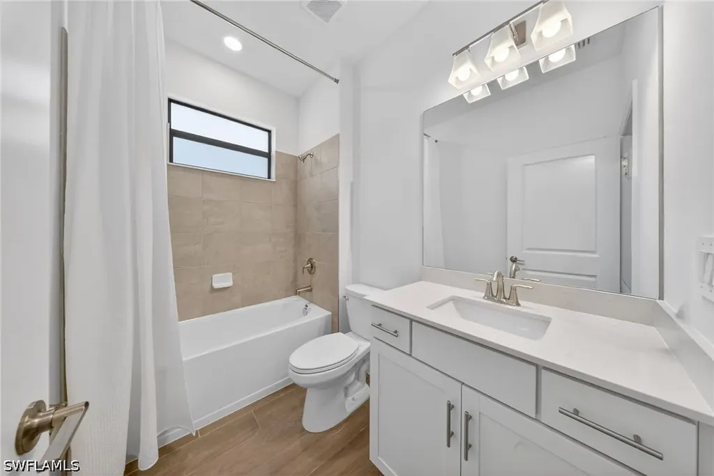 21082 Verawood Loop Estero FL 33928