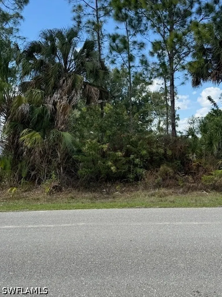 De Soto Boulevard SE Naples FL 34117