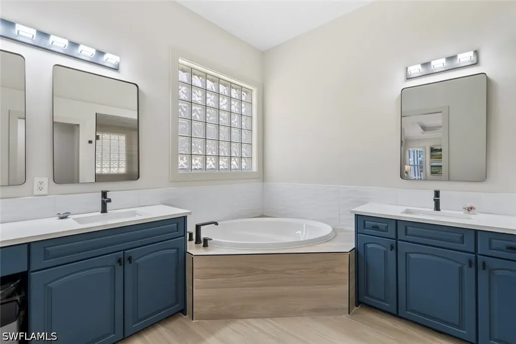 3599 Grand Cypress Drive Naples FL 34119