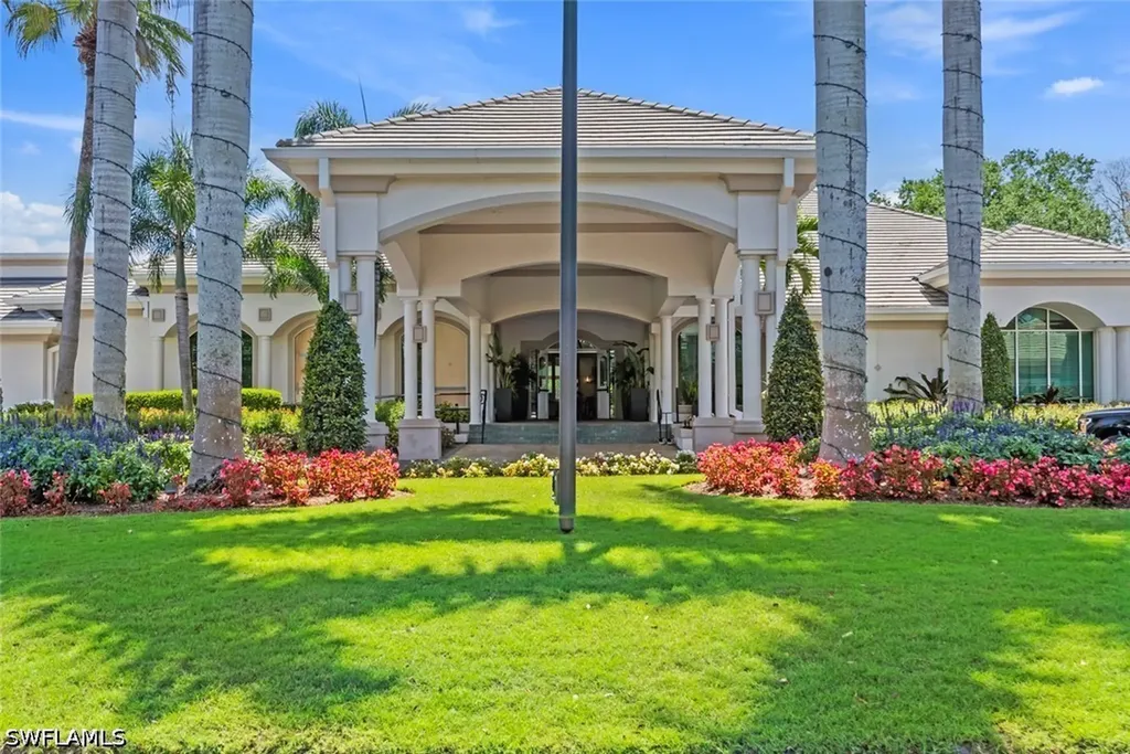 3599 Grand Cypress Drive Naples FL 34119