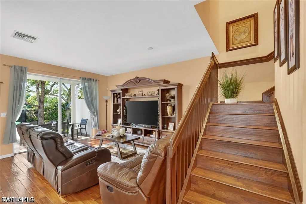 7005 Romana Way Naples FL 34119