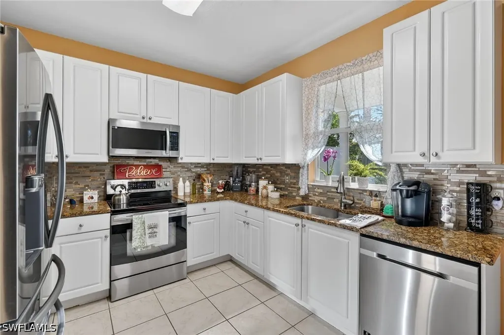 7005 Romana Way Naples FL 34119