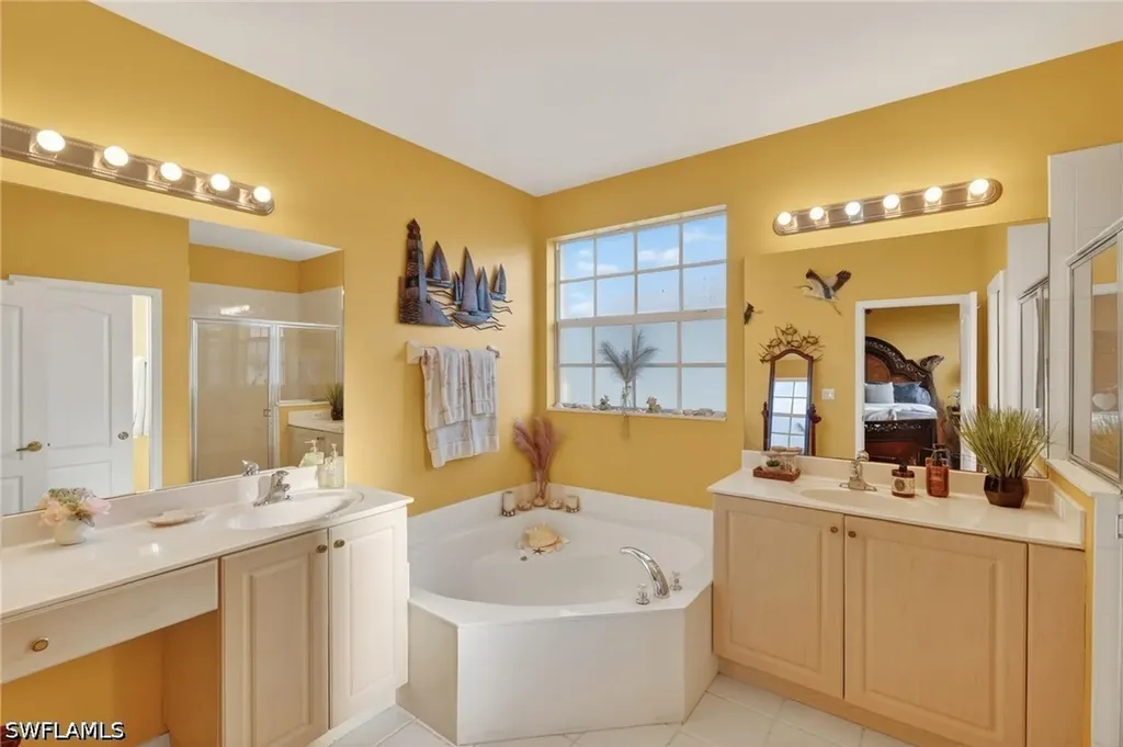 7005 Romana Way Naples FL 34119