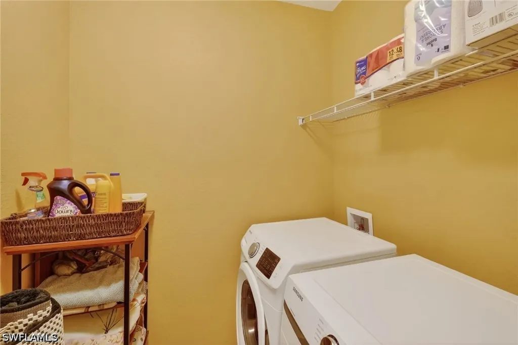 7005 Romana Way Naples FL 34119