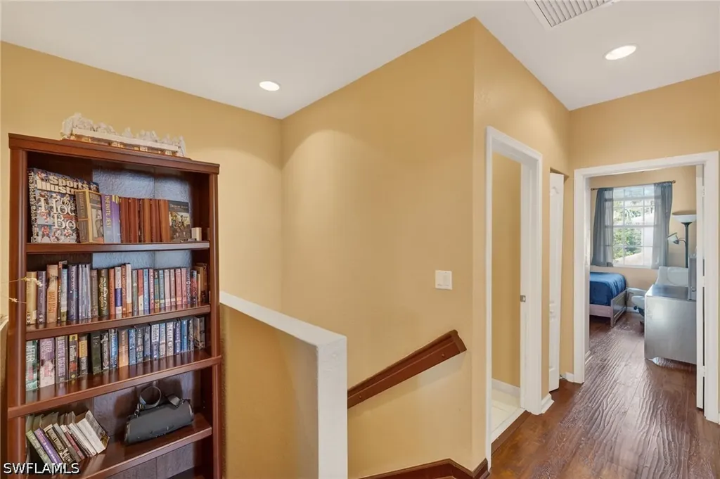 7005 Romana Way Naples FL 34119