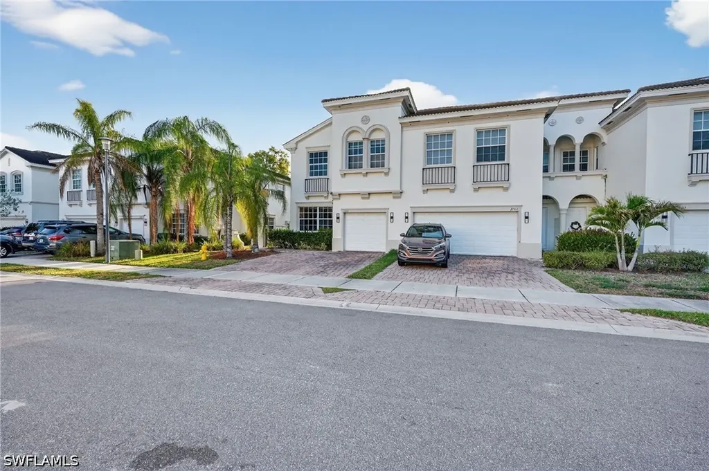 7005 Romana Way Naples FL 34119