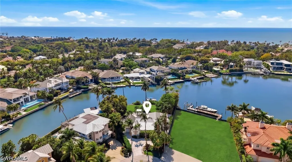 2002 4th Street S Naples FL 34102