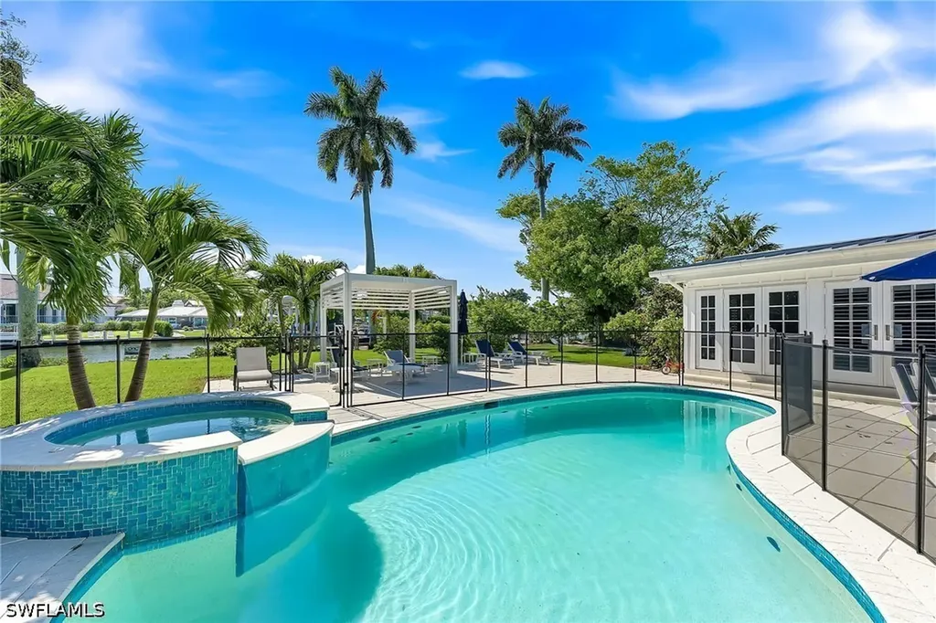 2002 4th Street S Naples FL 34102
