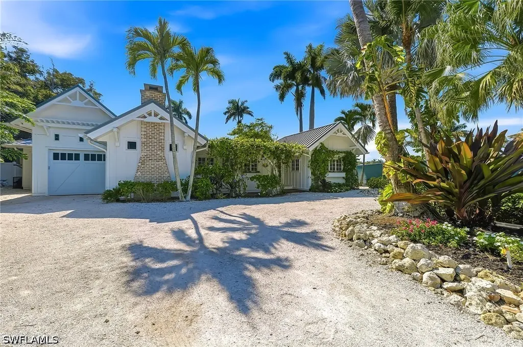 2002 4th Street S Naples FL 34102