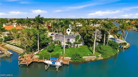 2002 4TH Street S Naples FL 34102