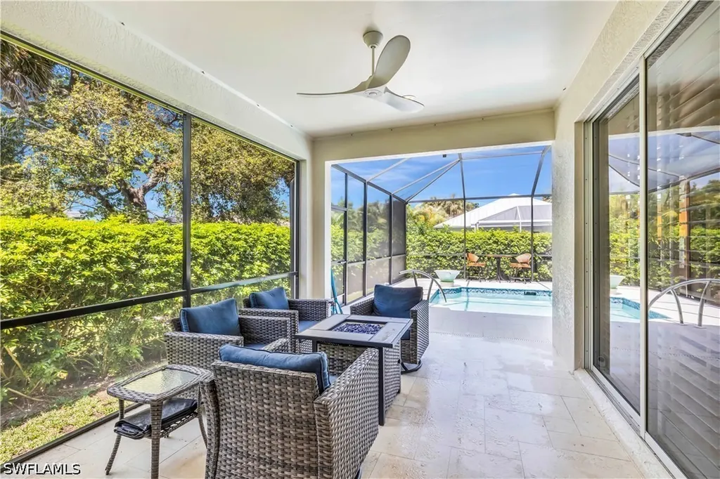 513 96th Avenue N Naples FL 34108